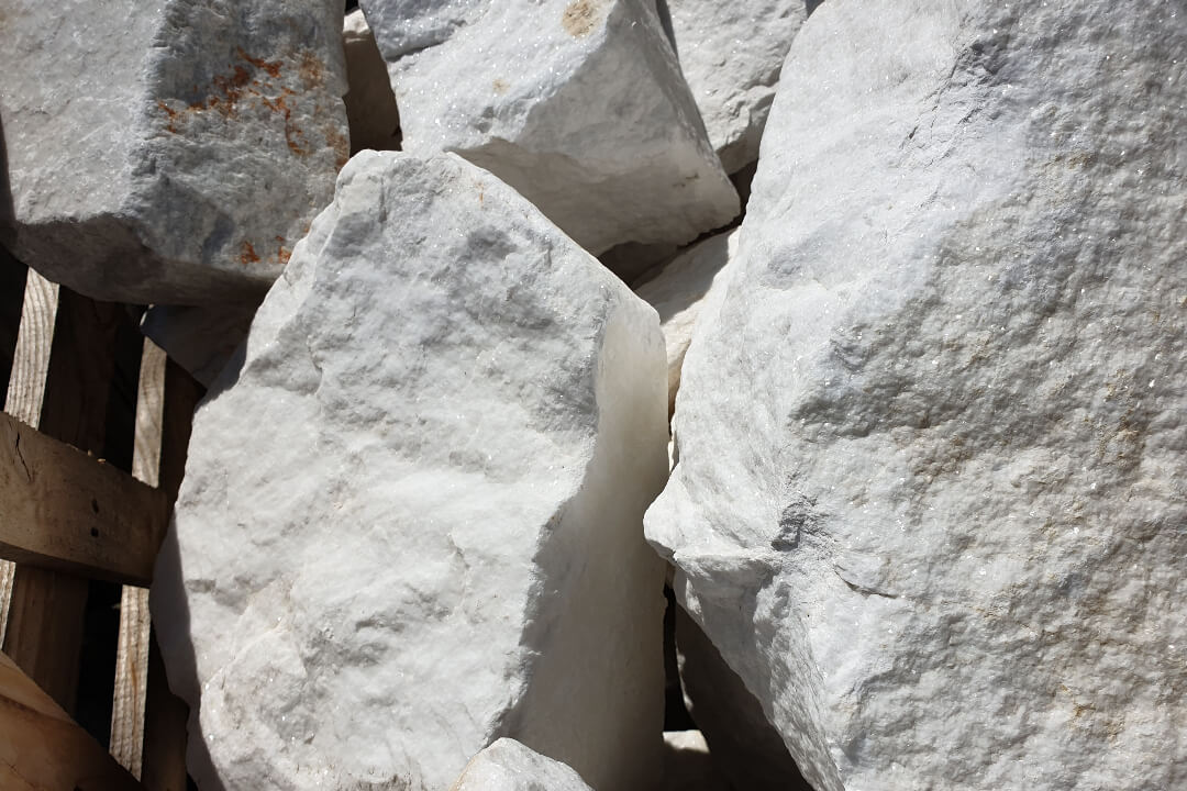 Crystal White Thassosi Hófehér Márványszikla 10-20 cm