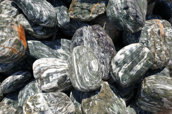 Verde Mátrix Alpesi Zöld Márvány Görgeteg 8-10 cm